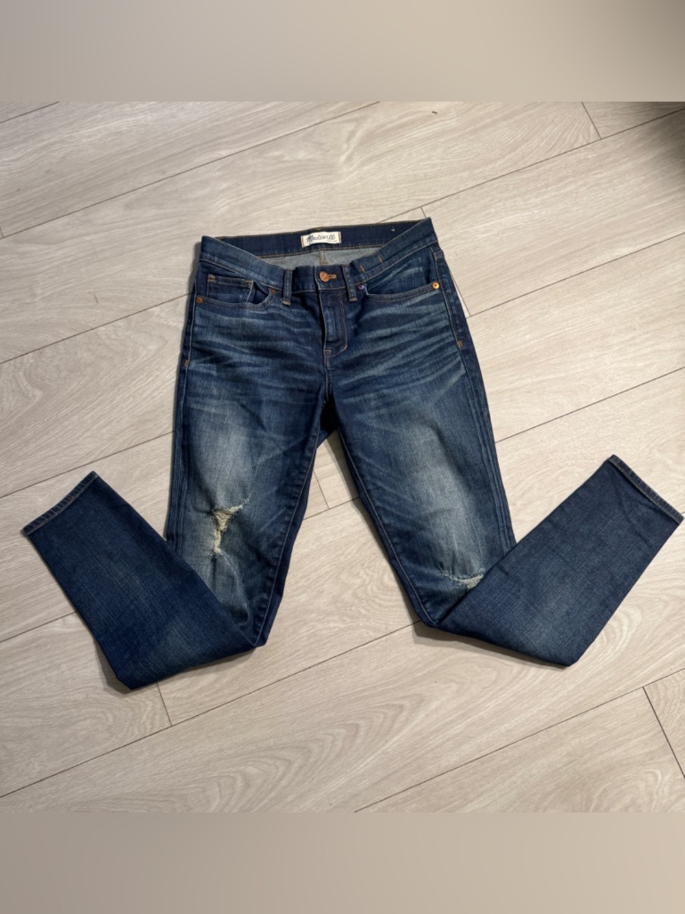 Madewell Skinny Skinny Jeans Women’s Size 27 Dark Wash Distressed Stretch Denim